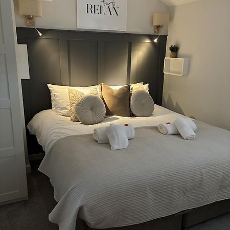 The Hive Apartment Marple 외부 사진