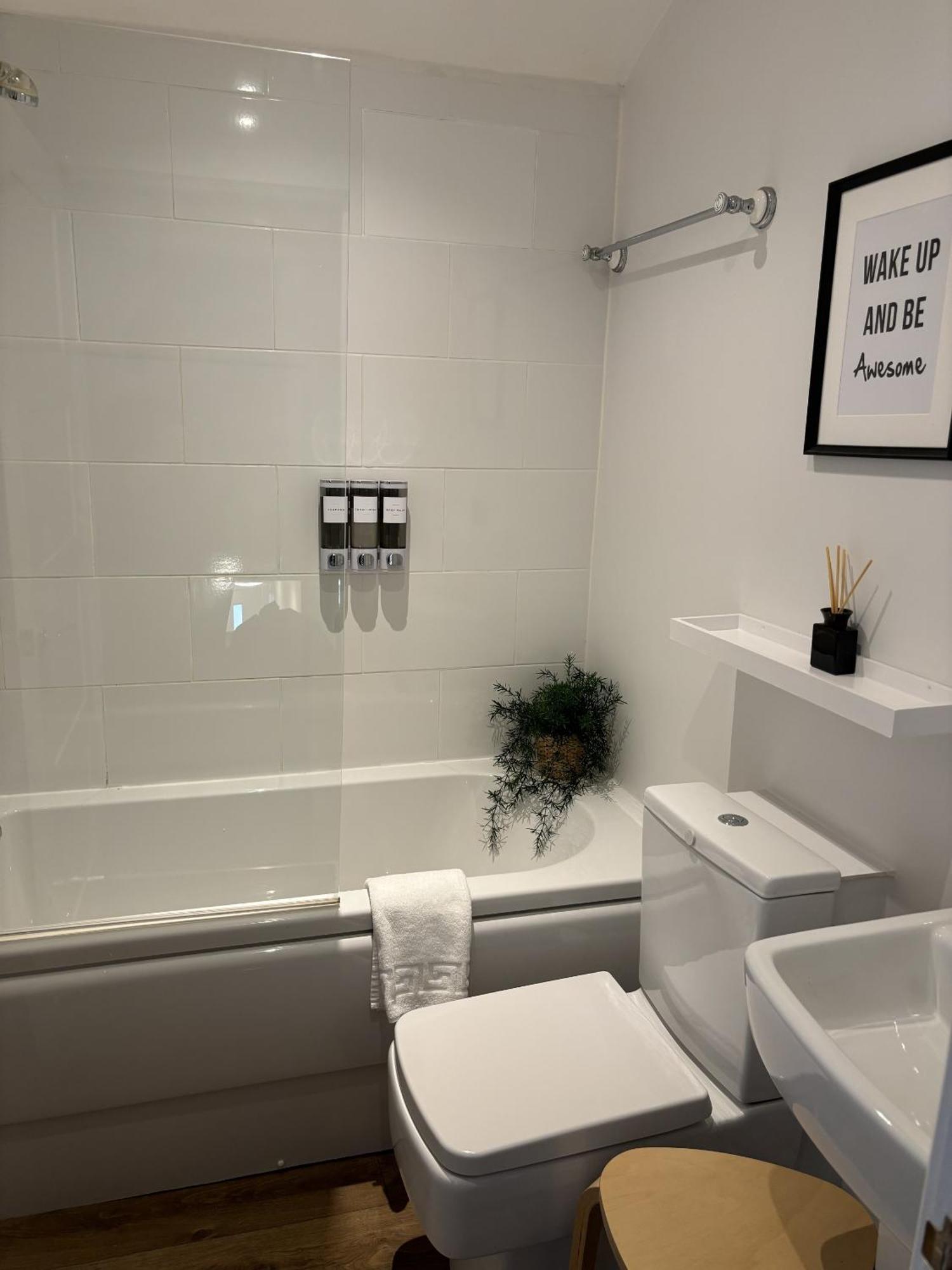 The Hive Apartment Marple 외부 사진