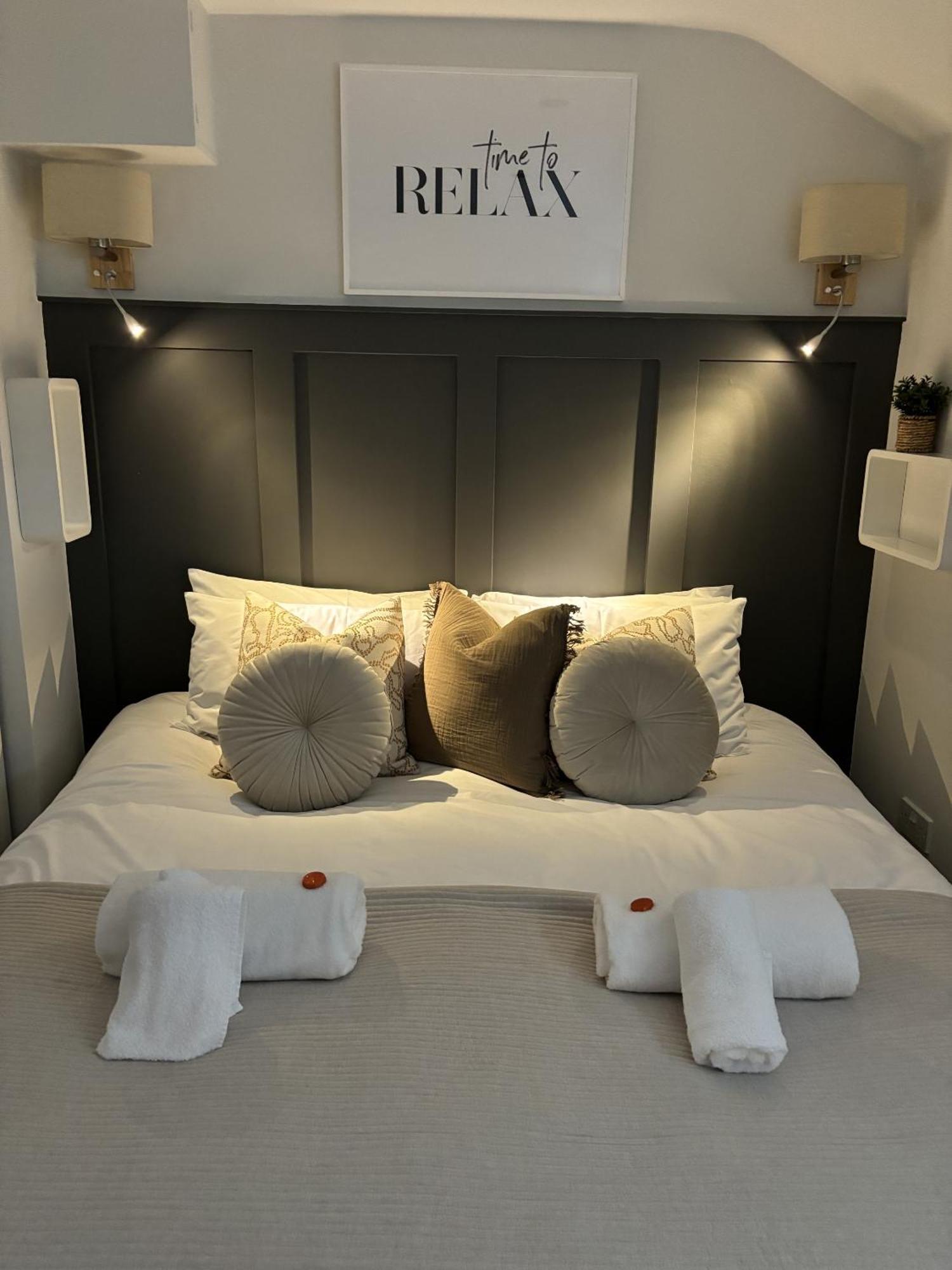 The Hive Apartment Marple 외부 사진